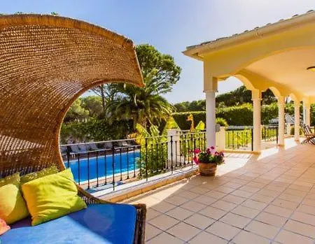 Villa Vale Do Garrao Sleeps 12 Pool Vale do Lobo