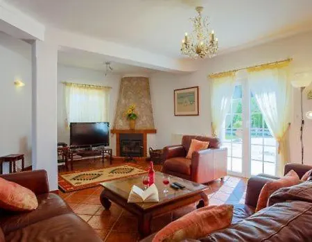 Vale Do Garrao Sleeps 12 Pool * Vale do Lobo