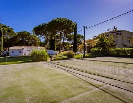 Vale Do Garrao Sleeps 12 Pool Vale do Lobo