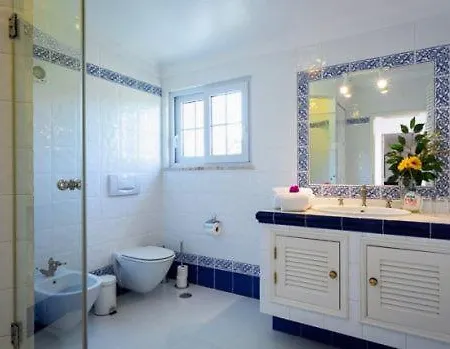 Vale Do Garrao Sleeps 12 Pool Villa *