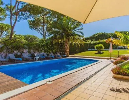 Vale Do Garrao Sleeps 12 Pool Villa *